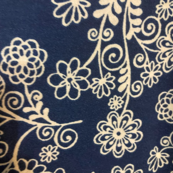 Lularoe Sz Medium Randy - Picture 4 of 4